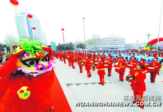 (记者 李莹)昨天,首届唐山市文化艺术节暨2011年